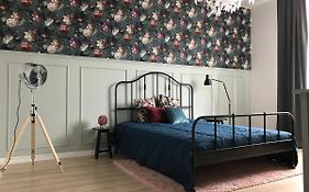 Apartament Dworskiego 7
